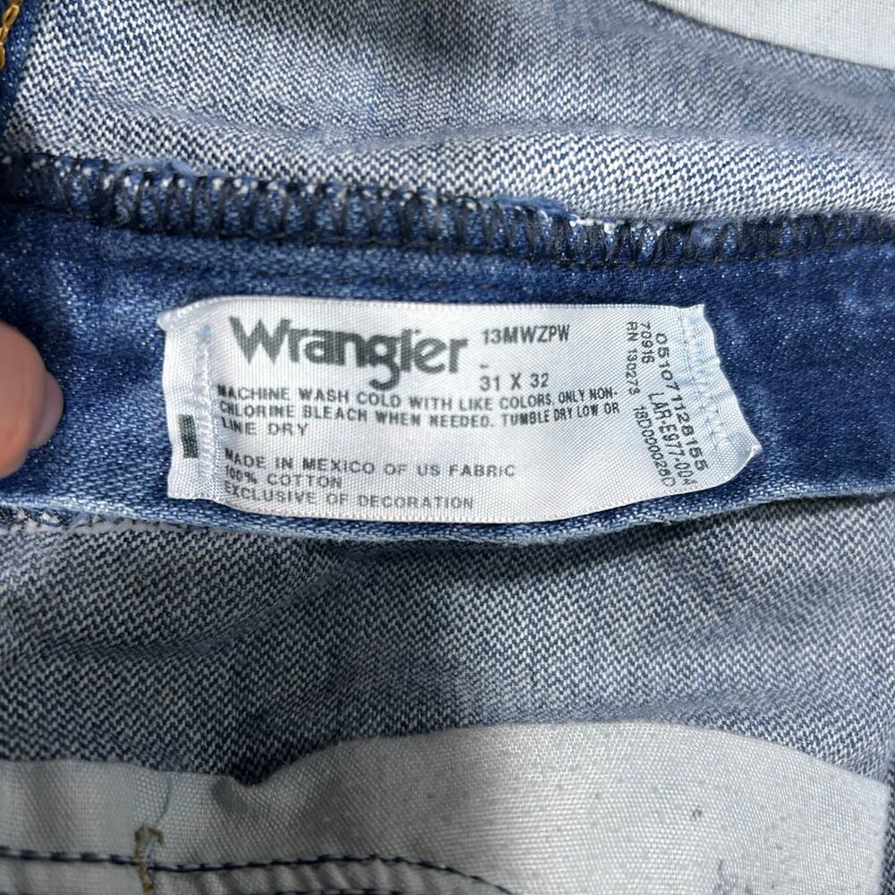 Vintage Wrangler 13MWZ Cowboy Cut Jeans 31x32 Western Blue Denim Pants Rodeo - Picture 7 of 7